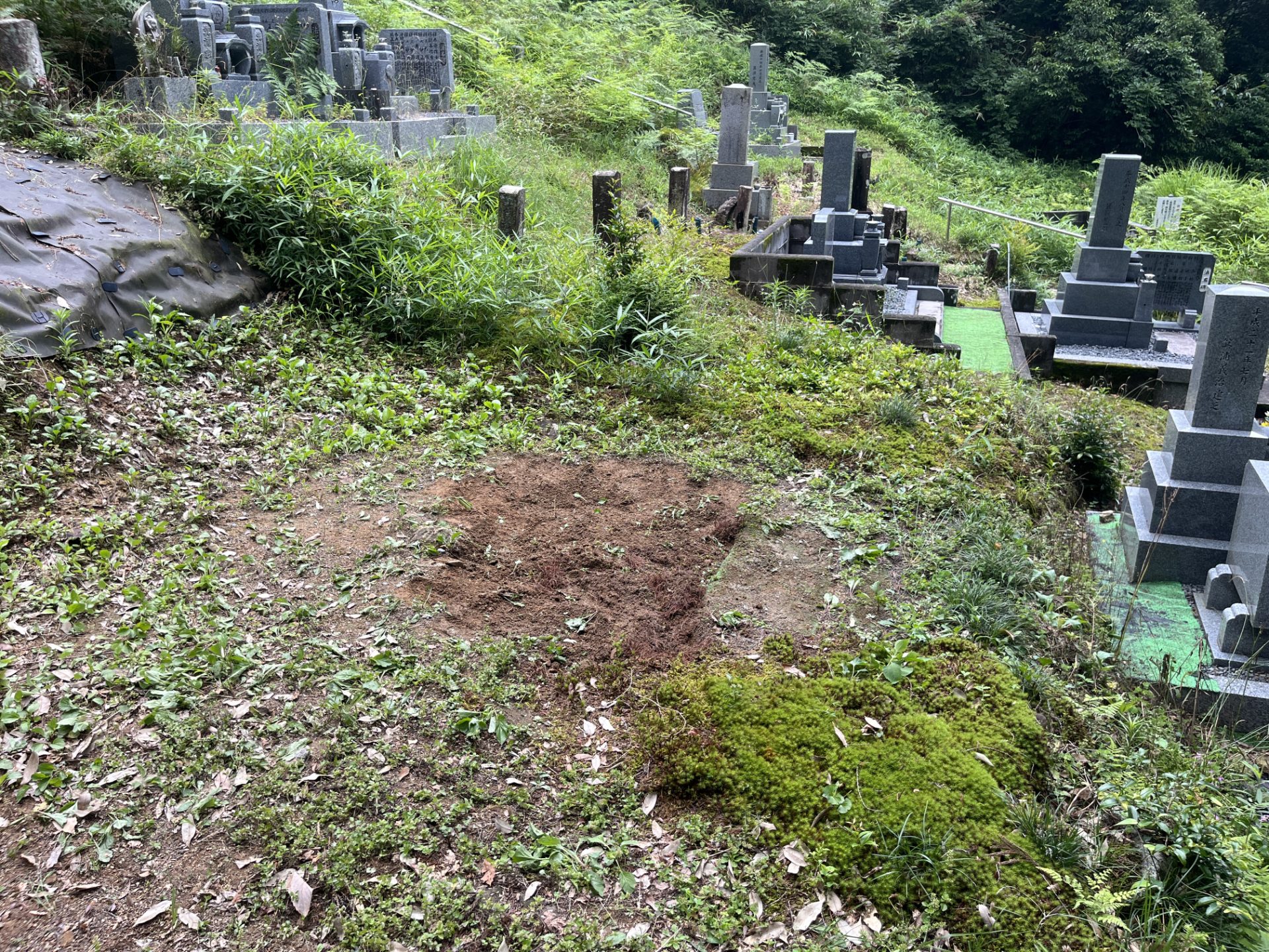 岐阜市雛倉の墓地　解体工事後
