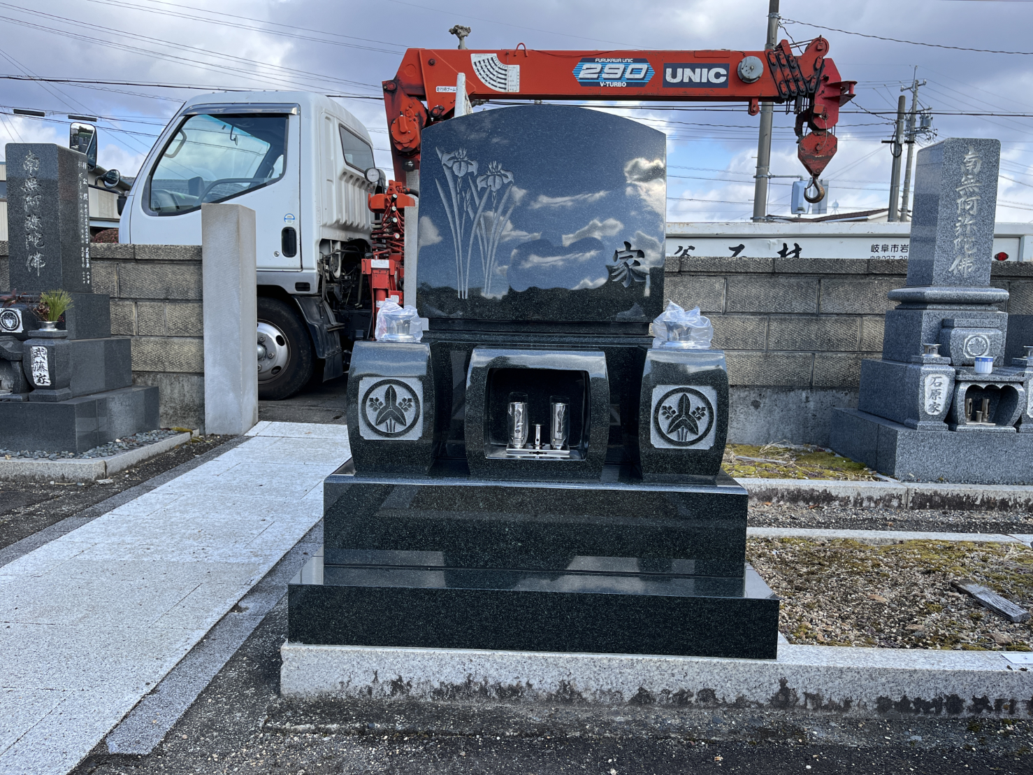 洋型墓石の施行完了