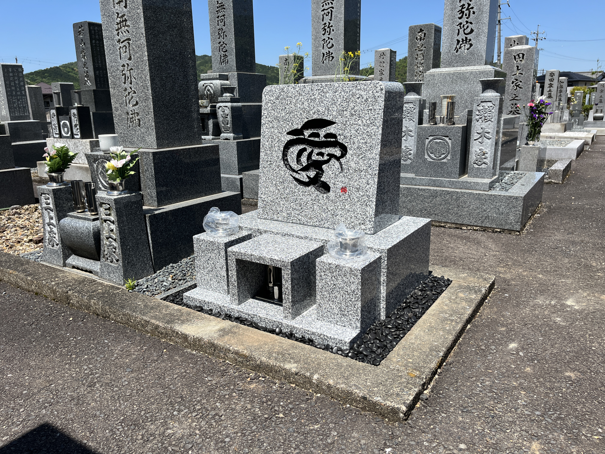 洋型墓石　完成画像